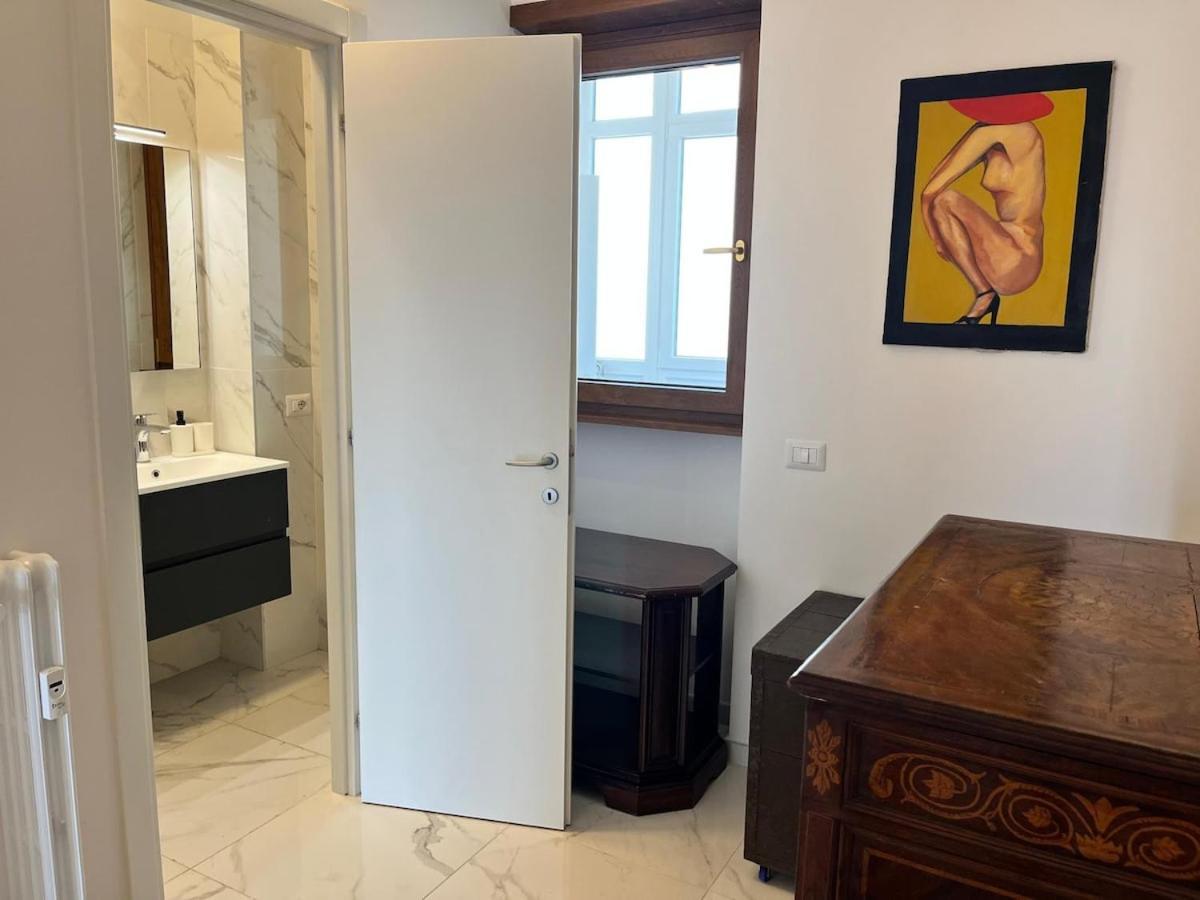 Apartment Holidays In At Luigi's Rom